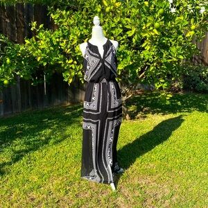 OLD NAVY SHEER MAXI DRESS BLACK & WHITE SLEEVELESS CINCH WAIST LINED Siz…